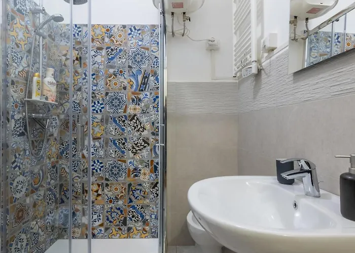 Charming With View In The Heart Of Lägenhet