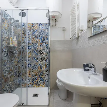 Charming With View In The Heart Of Appartement